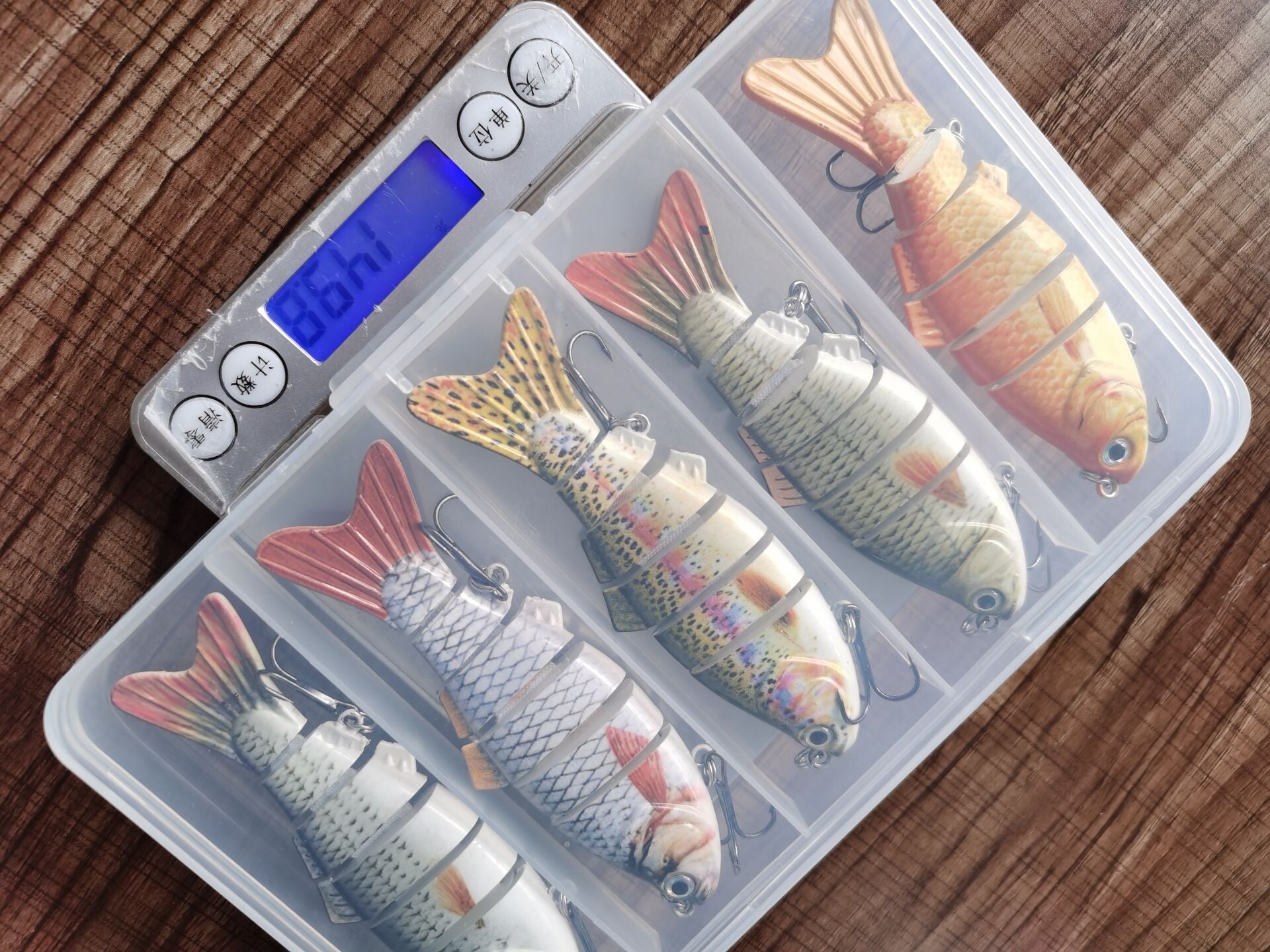 Hard bait lure with treble hooks